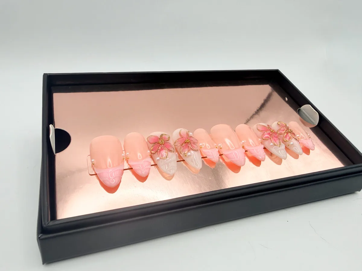 Dreamy Dahila Hand Made Short Stilletto Nails