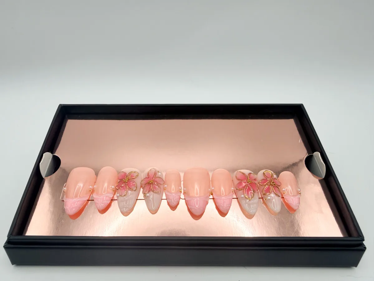 Dreamy Dahila Hand Made Short Stilletto Nails